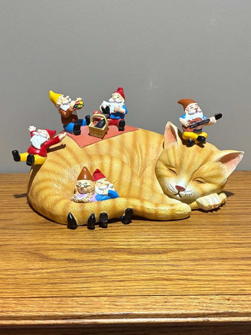 Mark & Margot Resin Outdoor Garden Gnomes Picnic on Sleeping Cat Statue